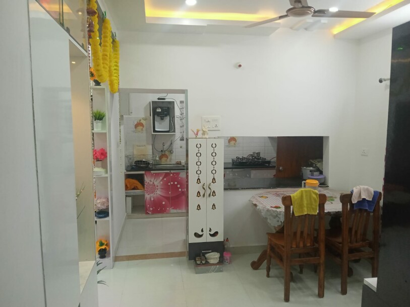 East face 2bhk flat full furnished 1100 sqft in pragathi nagar Kukatpally-16